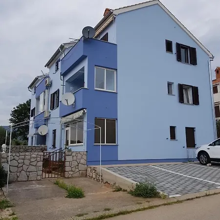M.i.r.a. Apartmán *